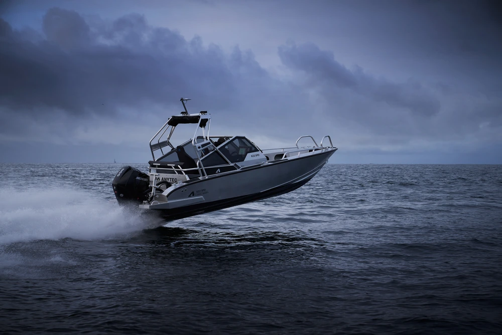 anytec 622spd mootorpaat soidus merel