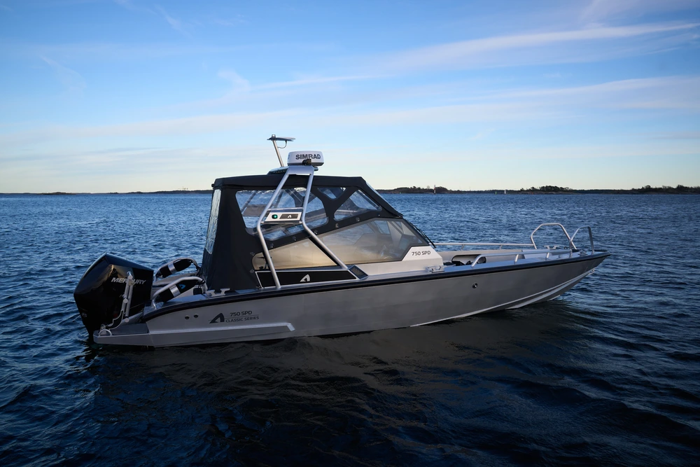 anytec 750spd mootorpaat merel kylgvaade